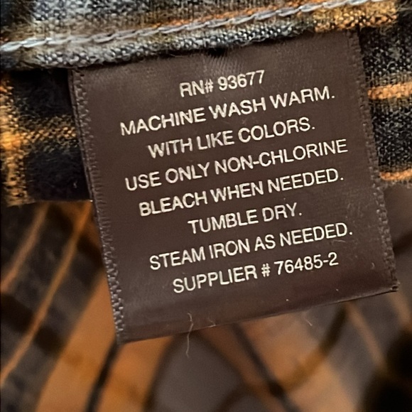 ST JOHN’S BAY Outdoor Flannel Shirt - Picture 5 of 5